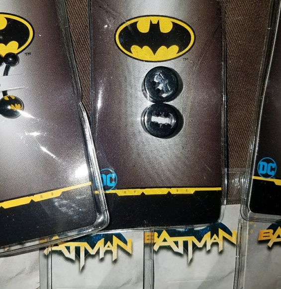 Bundle of 8 packs new Batman body jewelry - Picture 3 of 3